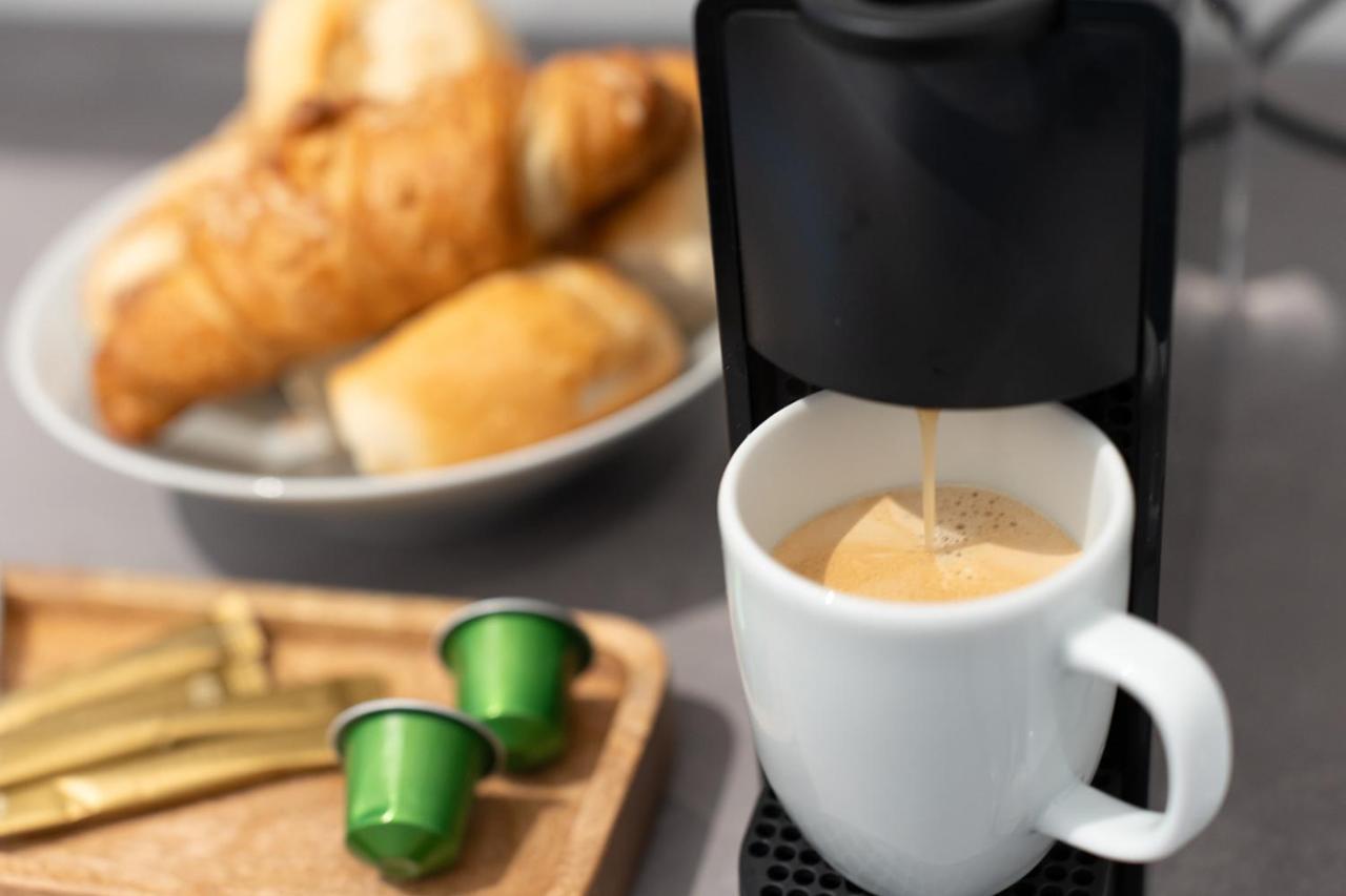 Benville Meissen - Nespresso Kaffee - Smart-Tv - Modern Luaran gambar